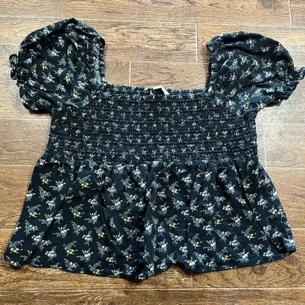 American Eagle Top Women Large Black Floral Smocked Puff Sleeve Cropped Babydoll